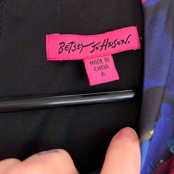 Betsey Johnson Floral Dress - Picture 10 of 11